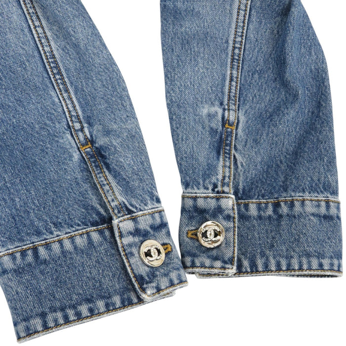 CHANEL 
COCO CC Coco Button 
Coco Mark Denim Jacket