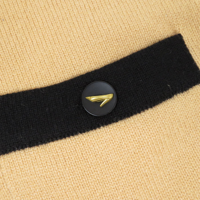 CHANEL 
COCO CC 94A Turtle Camellia Clover Lion 
Coco Mark Vintage Cashmere Long Cardigan