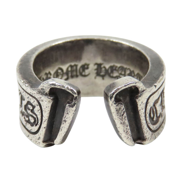 CHROME HEARTS  
CH LG SCROLL 標籤 2005年 銀製  
大型捲軸標籤戒指