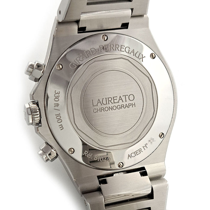 GIRARD-PERREGAUX  
Laureato Cronografo Panda Revisionato  
Con scatola e garanzia