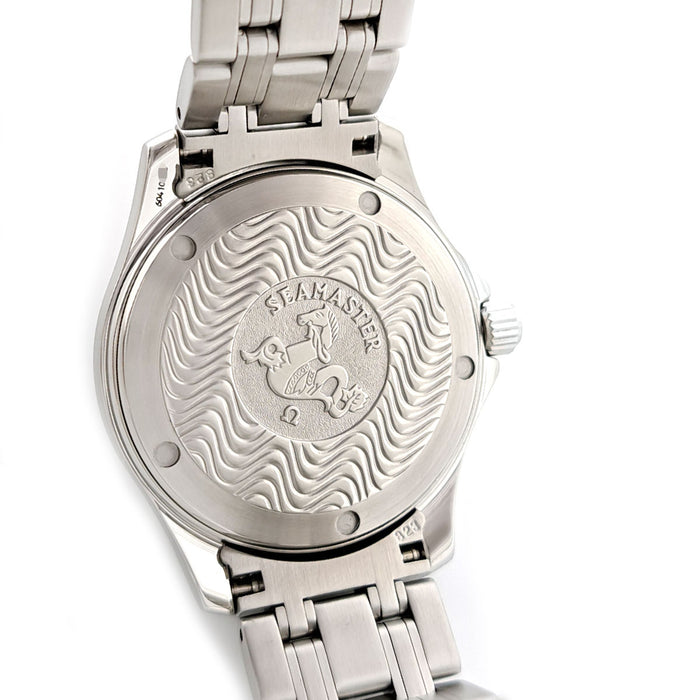 OMEGA  
海馬 120米  
附盒及保卡