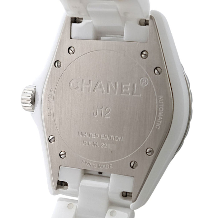 CHANEL 
J12 グラフィティ Overhauled 
箱ギャラ付