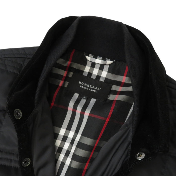 BURBERRY  
BLACK LABEL Lined Check Pattern Switch  
Black Label Quilted Padded Jacket