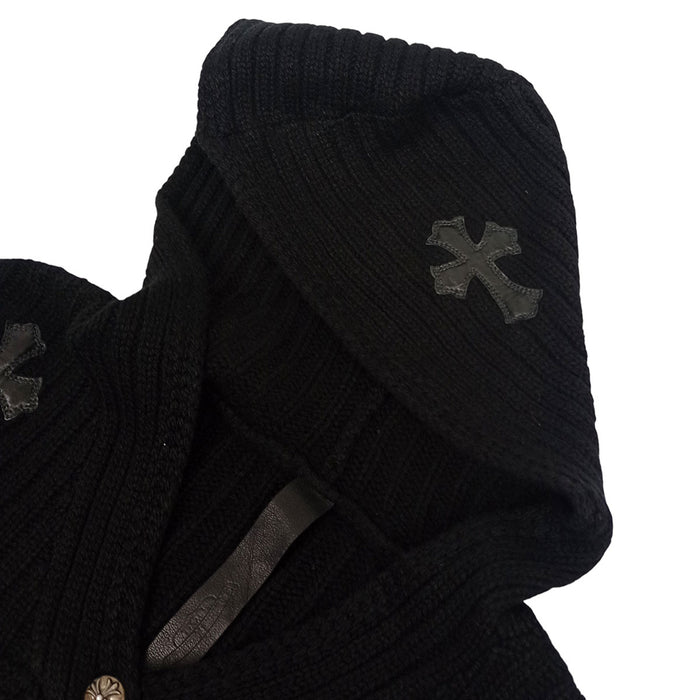 CHROME HEARTS 
CHプラス クロスボール レザーパッチ リブ Vネック 
クロスパッチ カシミヤ ニット フーディ