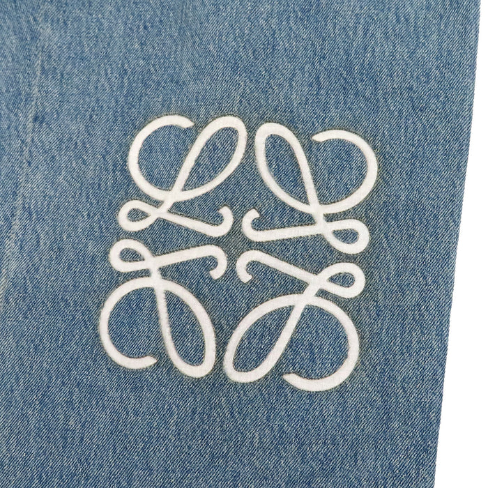 LOEWE 
ロゴ レザーパッチ ウォッシュドデニム コットン 
アナグラム バギー ジーンズ