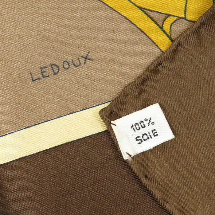 HERMES 
Silk Large 
Carré 90 CARROSSIER Carriage Scarf
