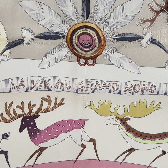 HERMES 
スカーフ 大判 シルク 
カレ 90 LA VIE DU GRAND NORD 大きな北の人生