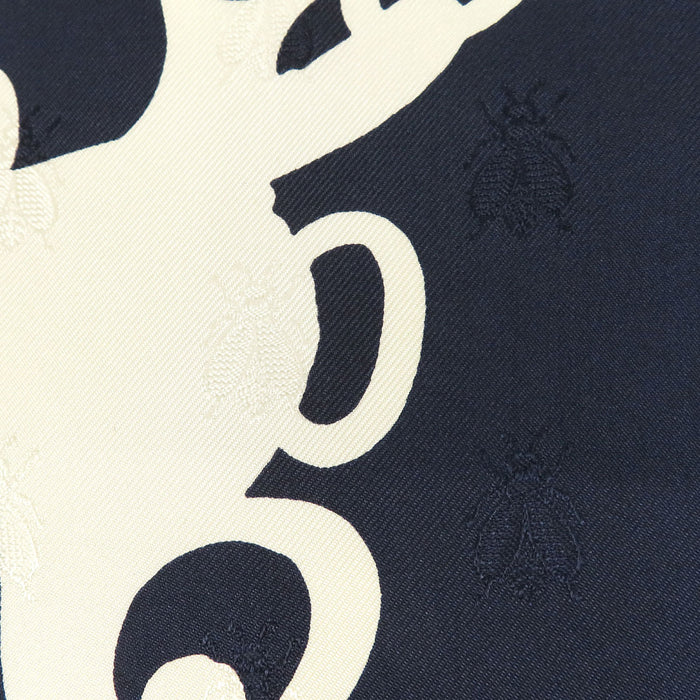 HERMES  
Brides de Gala Tattoo Age Ceremonial Horse Collar Scarf Large Silk Bee  
Carré 90 Abeilles Brides de Gala Tattoo