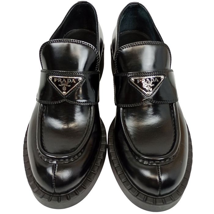 PRADA  
三角标志 1D246M  
巧克力色拉丝皮乐福鞋