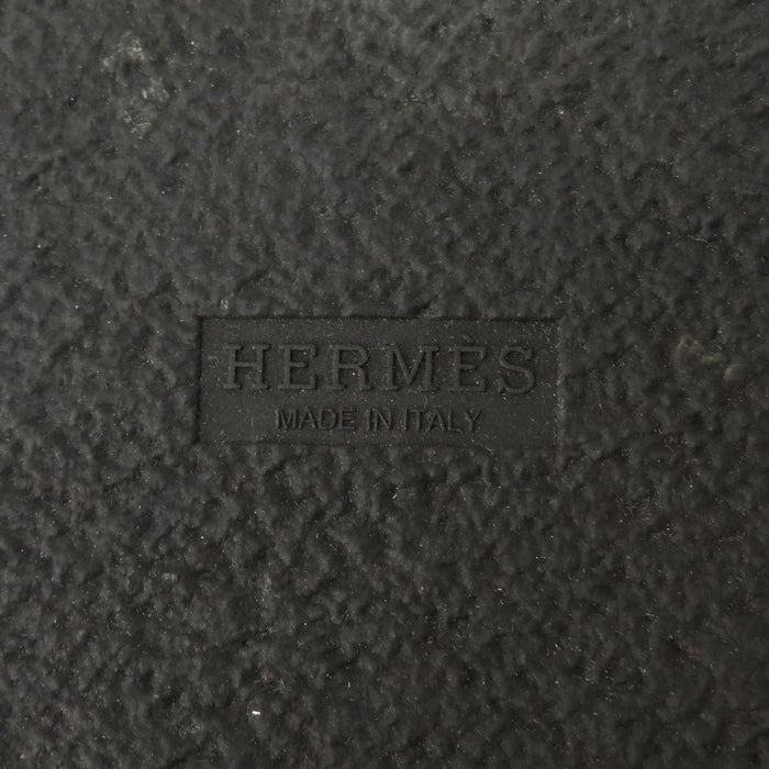 HERMES  
Ceinture en cuir à élastiques latéraux avec métal couleur argent  
Bottes cheville Distance