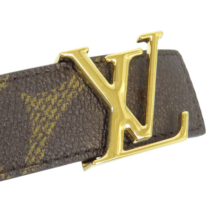 路易威登  
LV 標誌 金色金屬  
LV 經典雙面皮帶 30毫米  
經典花紋