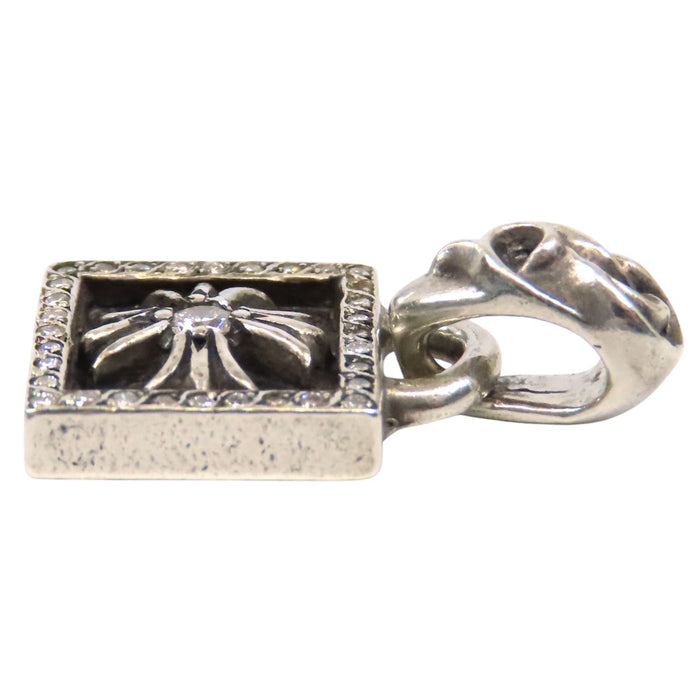 CHROME HEARTS 
FRAMED CH PLUS P D Silver 1998 Stamp 
Framed CH Plus Pavé Diamond Top
