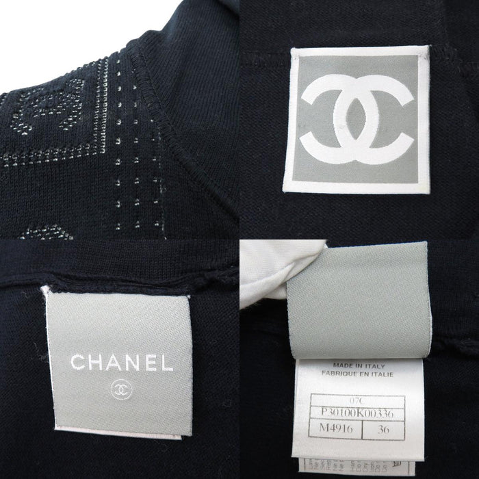 CHANEL  
COCO CC logo sweat à capuche à double fermeture éclair 07C coton  
Parka zippée avec logo Coco  
Ligne sport