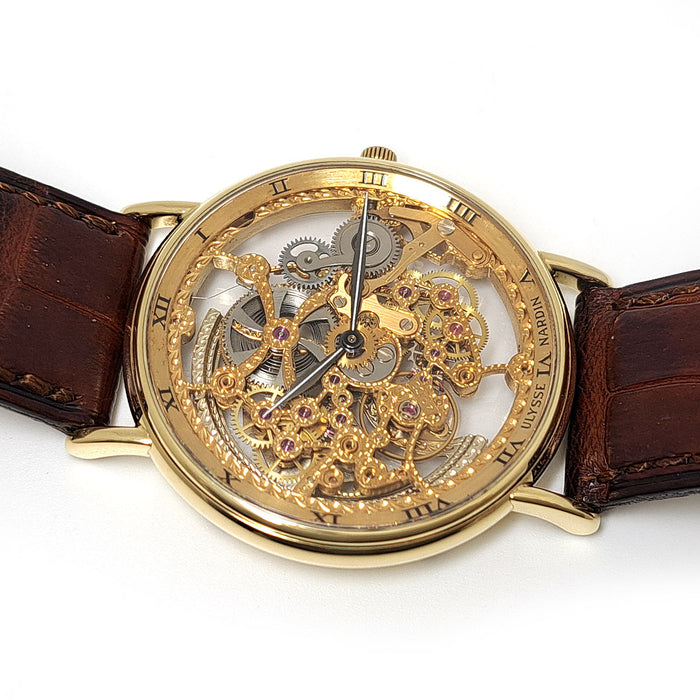 Ulysse Nardin  
Squelette complet automatique  
Avec boîte
