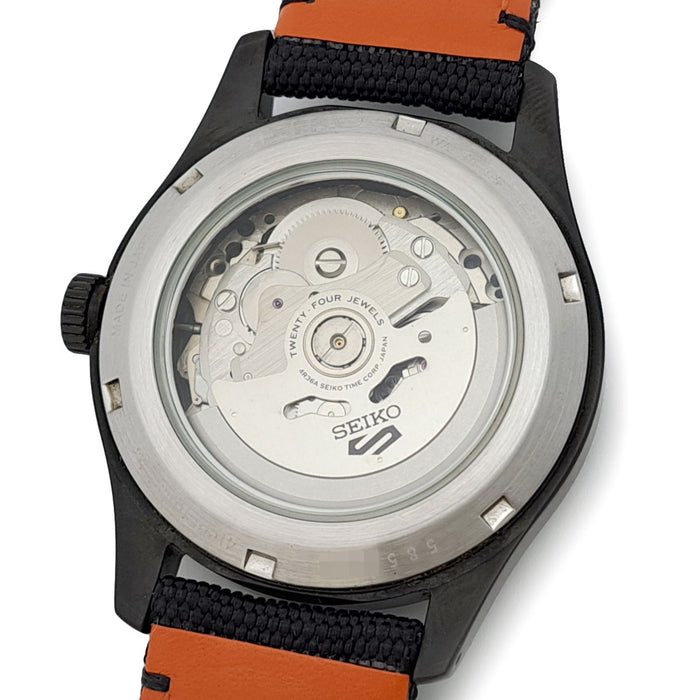 SEIKO 
5スポーツ 
箱ギャラ付