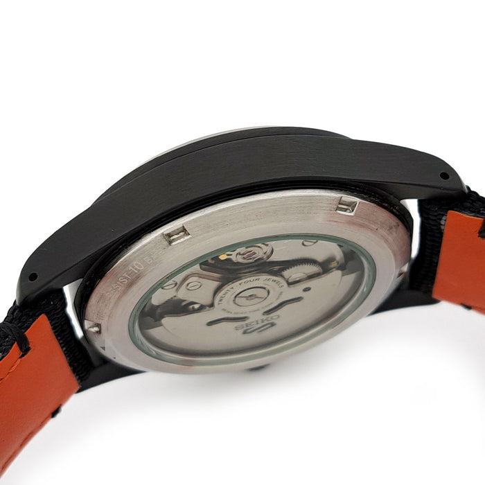 SEIKO 
5スポーツ 
箱ギャラ付