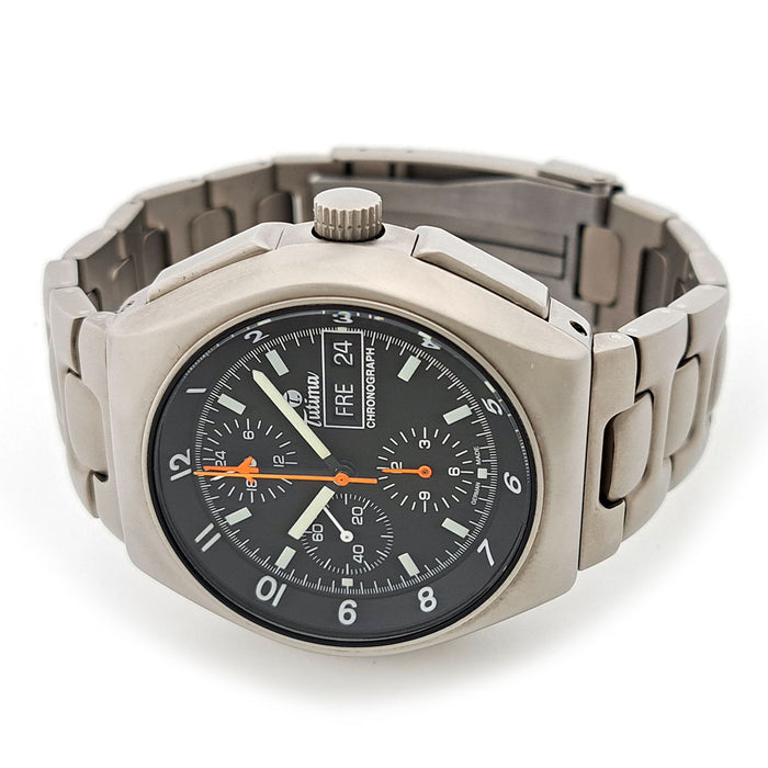TUTIMA 
Chronographe militaire révisé