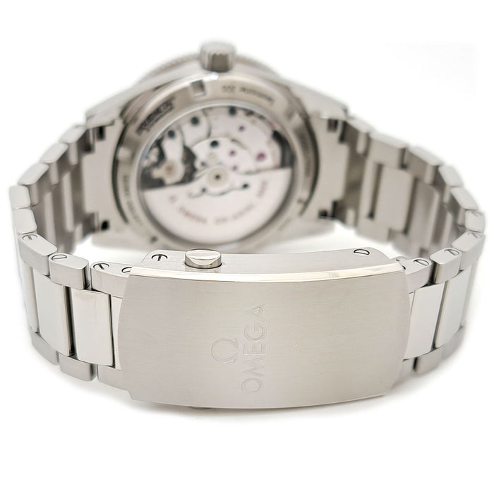 OMEGA  
海馬300米  
附盒及保卡