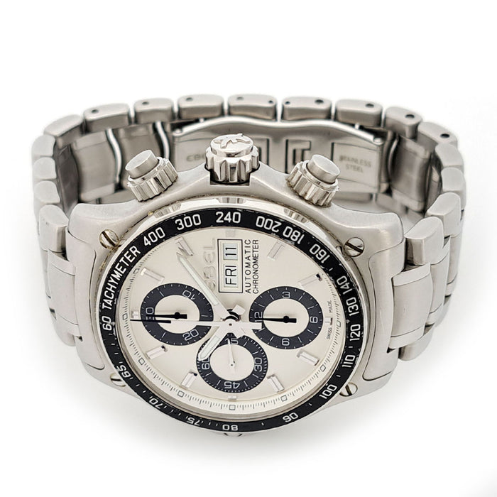 EBEL  
1911 Découverte  
Avec boîte et garantie