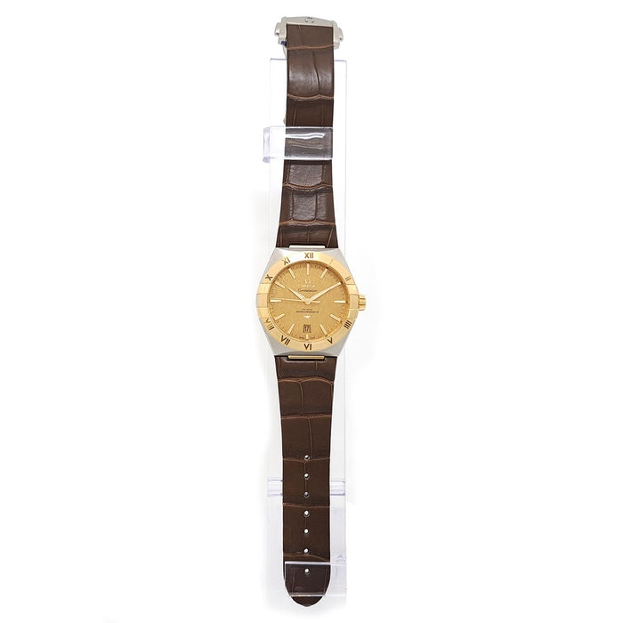 OMEGA 
Constellation Révisé 
Avec boîte et garantie