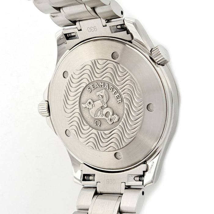 OMEGA  
海馬專業300米  
附盒
