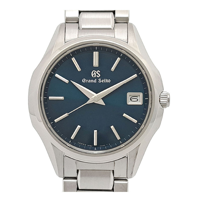 SEIKO  
Grand Seiko 9F石英錶  
附盒及保證書