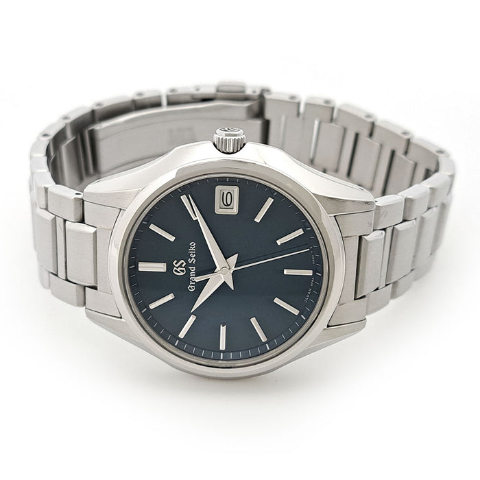 SEIKO  
Grand Seiko 9F石英錶  
附盒及保證書