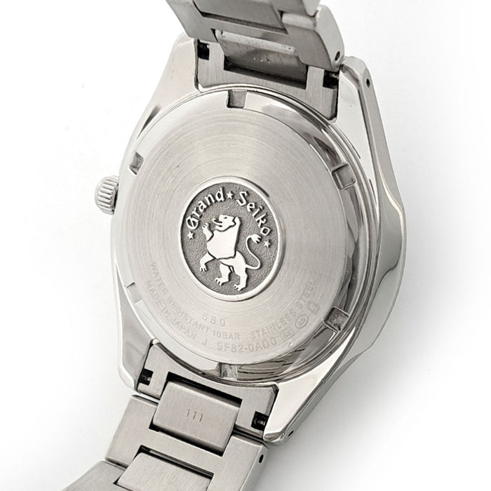 SEIKO  
Grand Seiko 9F石英錶  
附盒及保證書