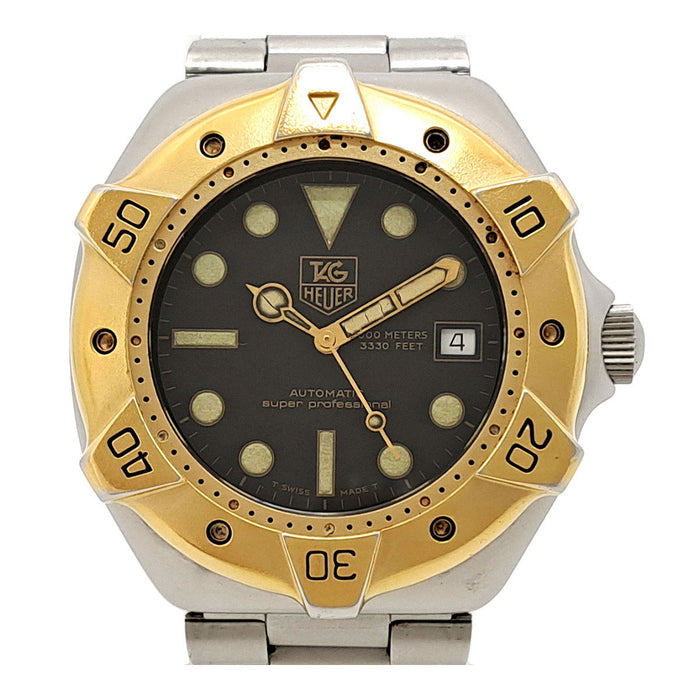 TAG HEUER 
スーパープロフェッショナル 1000m ダイバー