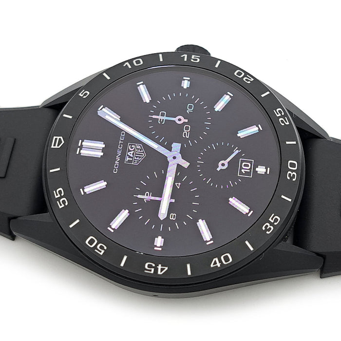 TAG HEUER  
Connected Caliber E4 Manufactured in 2025  
With Box and Warranty Card