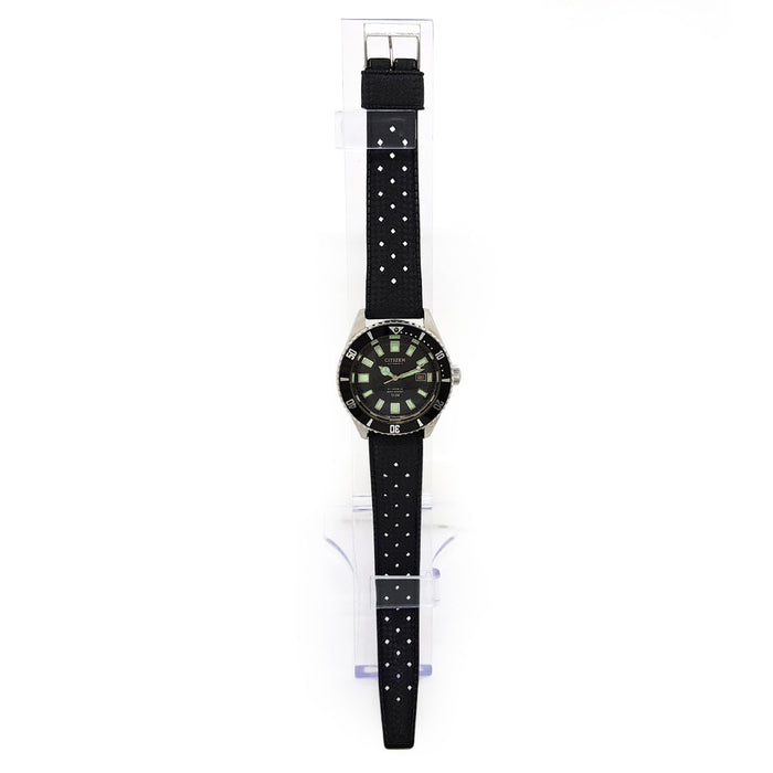 CITIZEN 
チャレンジダイバー 赤カレンダー
