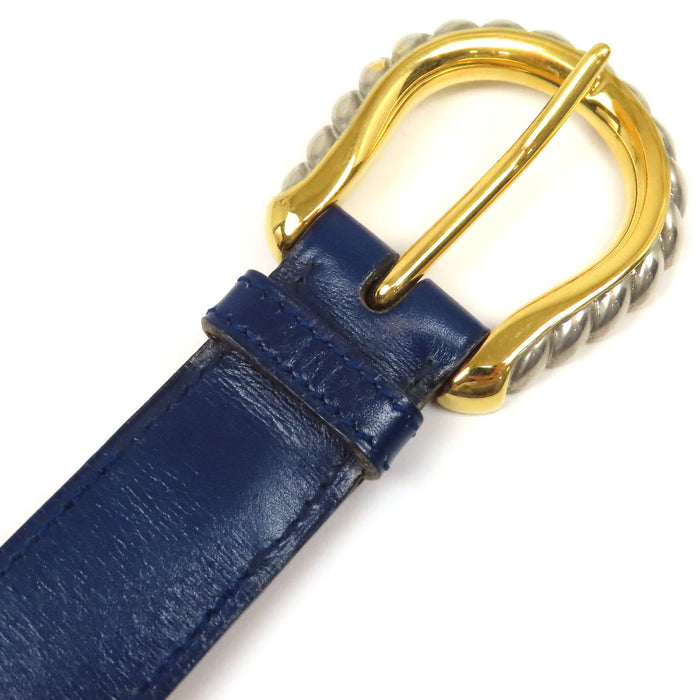 HERMES 
Ceinture en cuir vintage avec métal couleur or et poinçon ◯W