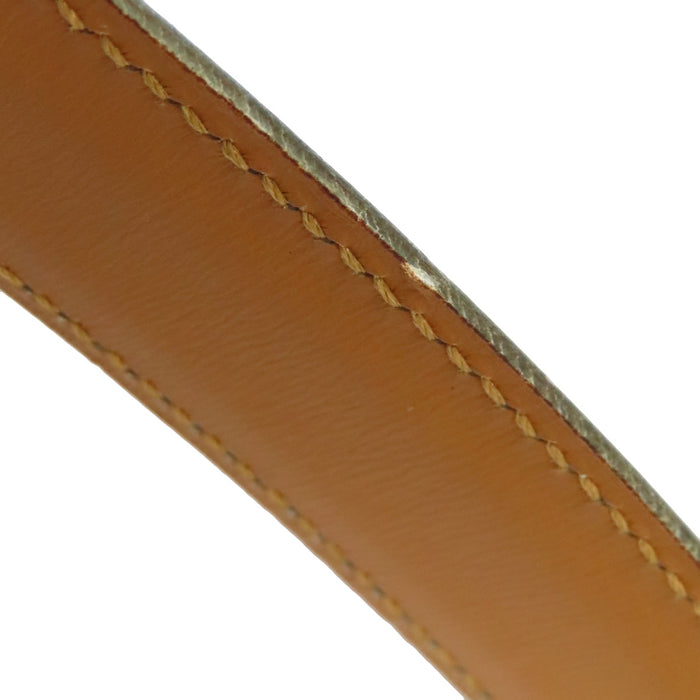 HERMES 
Ceinture en cuir vintage avec métal couleur or et poinçon ◯W