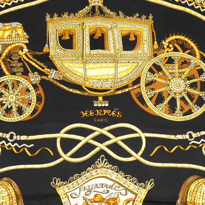 HERMES  
Large Silk Scarf  
Carré 90 Paperole
