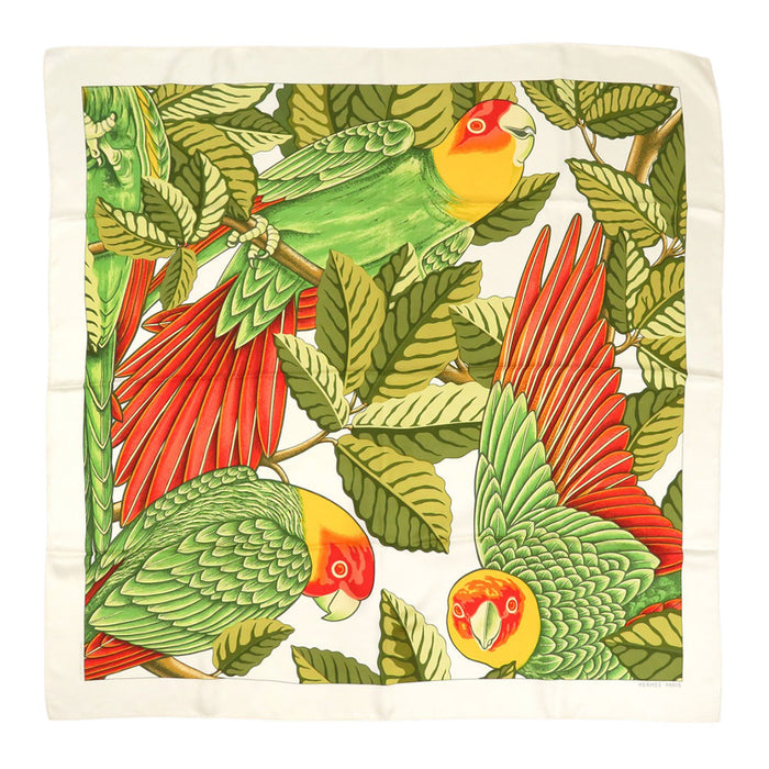 HERMES 
Silk Large 
Carré 90 LES PERROQUETS DETAIL Parrot Scarf