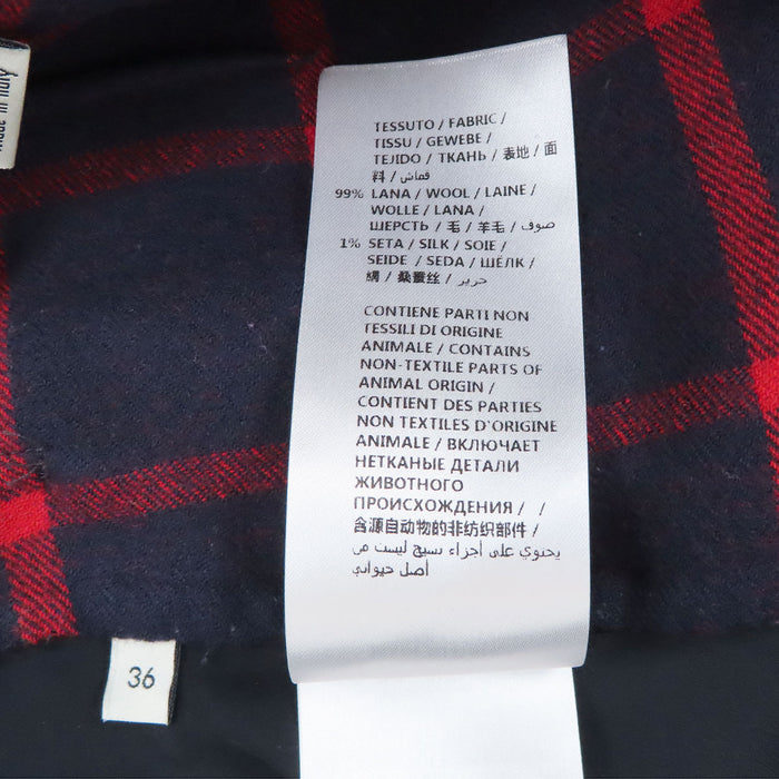 GUCCI 
GGロゴ ボタン スリッド ストライプ 
インターロッキングG ウール スカート