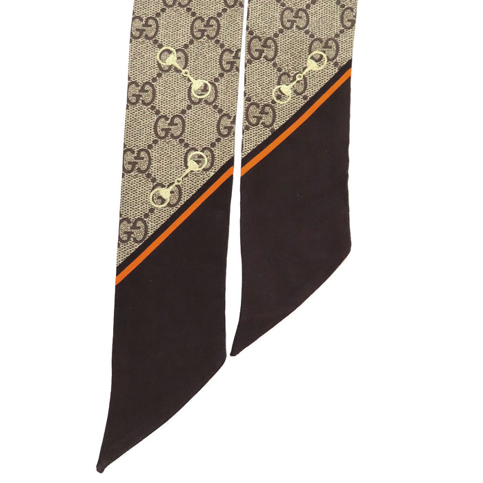 GUCCI  
圍巾 全圖案  
GG印花 馬銜扣 領結