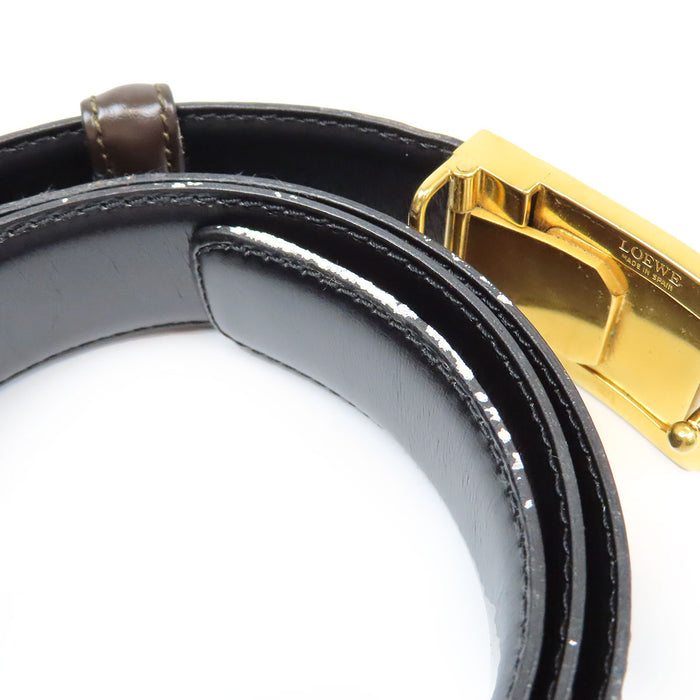 LOEWE 
Ceinture vintage en cuir avec boucle couleur or et monogramme Anagramme