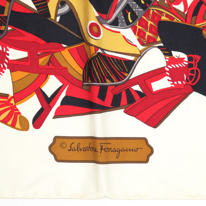Salvatore Ferragamo 
シルク 大判 
靴柄 スカーフ