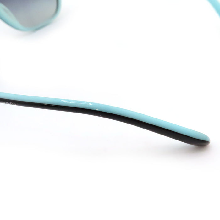 TIFFANY&Co.  
Tiffany Bleu Tiffany  
Lunettes de soleil bicolores