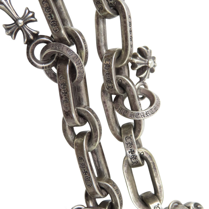 CHROME HEARTS 
PAPER E CHAIN ダガー BSフレア クロス CHプラス ハート シルバー 
ペーパー Eチェーン マルチモチーフ ネックレス 18インチ