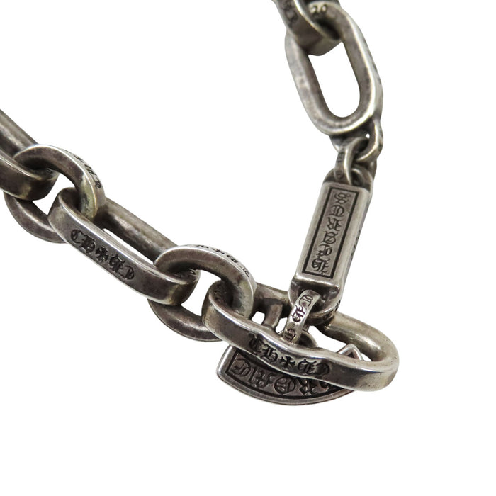 CHROME HEARTS 
PAPER E CHAIN ダガー BSフレア クロス CHプラス ハート シルバー 
ペーパー Eチェーン マルチモチーフ ネックレス 18インチ