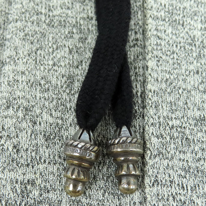 CHROME HEARTS  
匕首拉链卷轴标签连帽衫 银色 羊皮  
CH加号贴片拉链开衫连帽衫