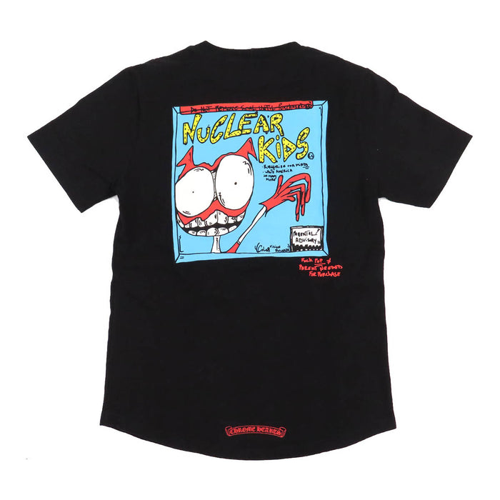 CHROME HEARTS  
Collaboration Matty Boy CH Nuclear Kids Étiquette Scroll Impression Dos  
T-shirt MATTY BOY Nuclear Kids