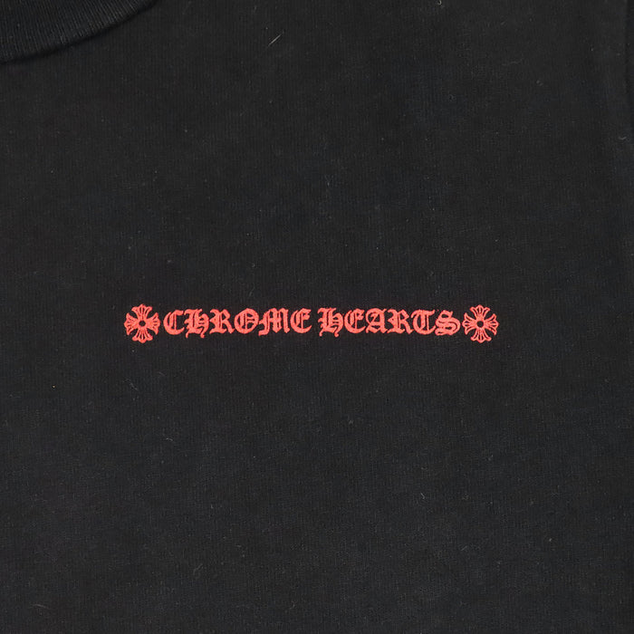 CHROME HEARTS  
Collaboration Matty Boy CH Nuclear Kids Étiquette Scroll Impression Dos  
T-shirt MATTY BOY Nuclear Kids