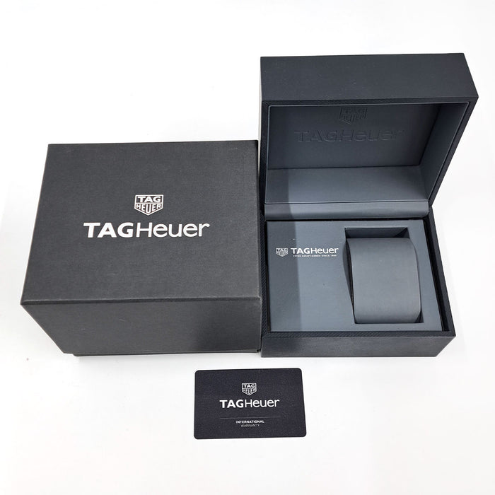 TAG HEUER  
Carrera Chronographe Coquille Noire  
Avec boîte et garantie