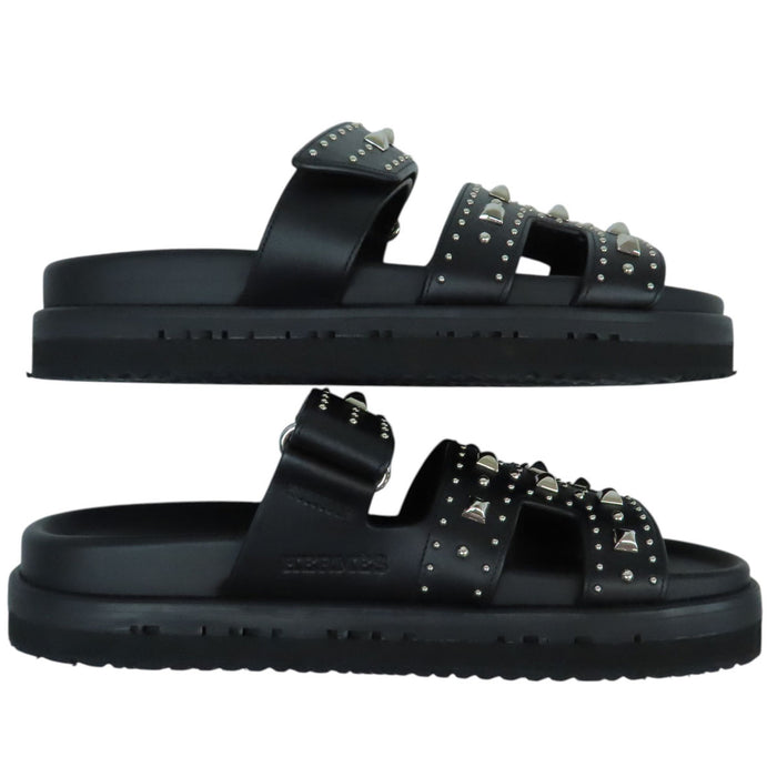 HERMES 
H アッシュ ロゴ フラット 
シプレ スタッズ レザー サンダル