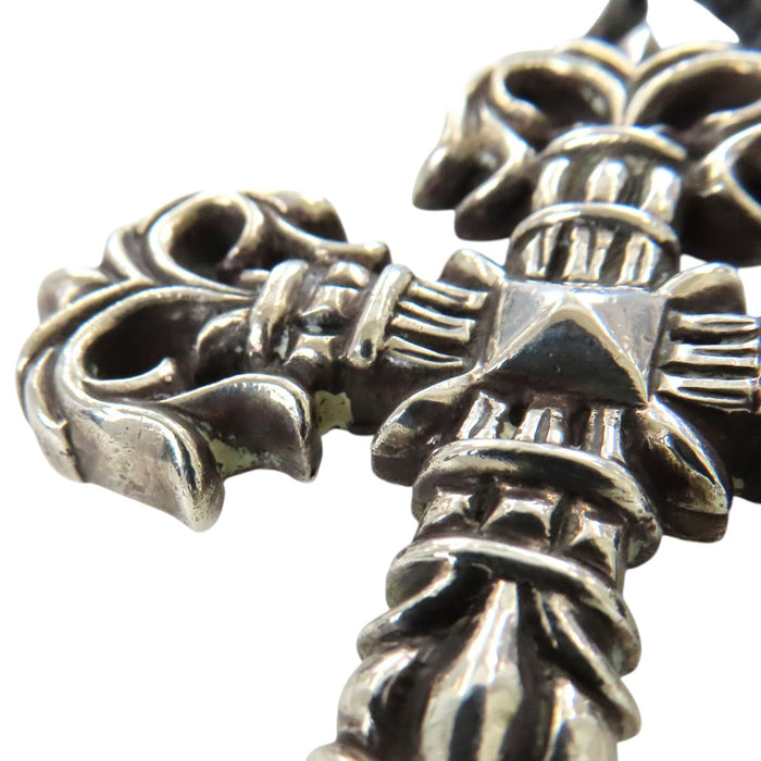CHROME HEARTS 
CH FILIG CROSS-XSM LB Barillet Boro Chip 
Collier en cuir tressé Croix filigrane SM
