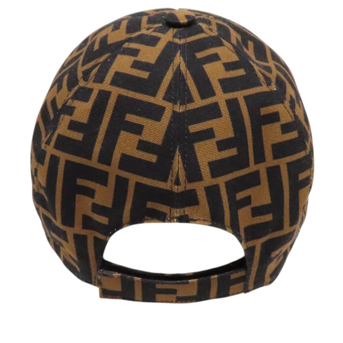 FENDI  
Casquette de baseball en toile à motif FF  
Motif Zucca