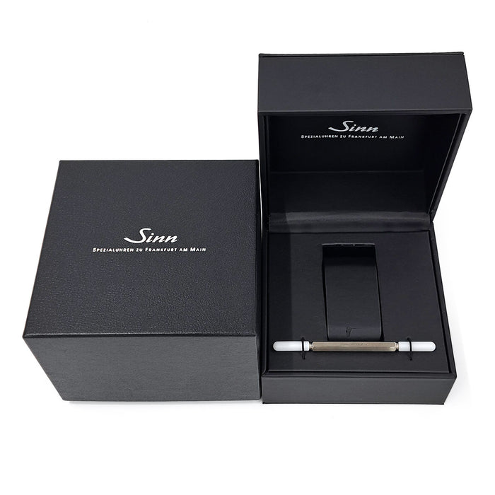 Sinn 
556 パイロットウォッチ 
箱付